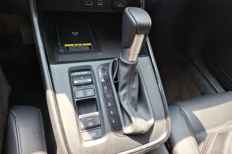 Used Honda CR-V 2023 240TURBO Two-Wheel Drive Smart Edition 5 Seats
