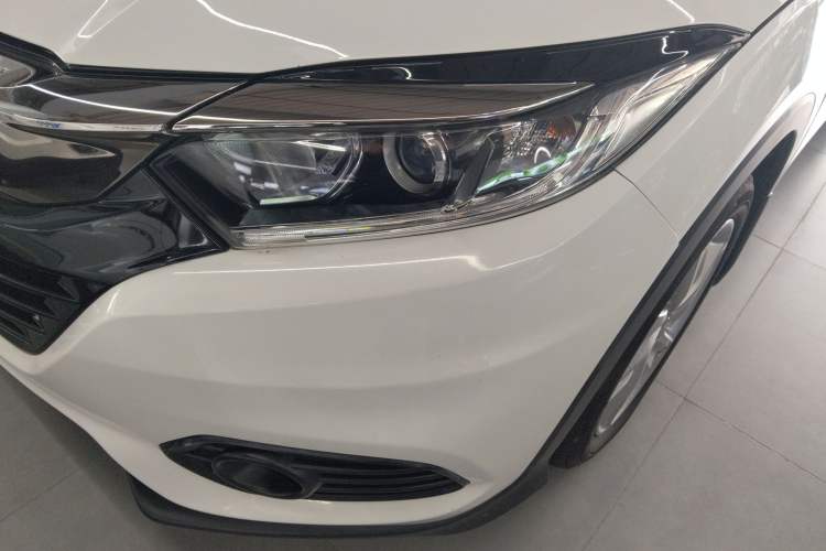 Used Honda Vezel 2020 220 TURBO CVT Elite Edition Left Front Headlight