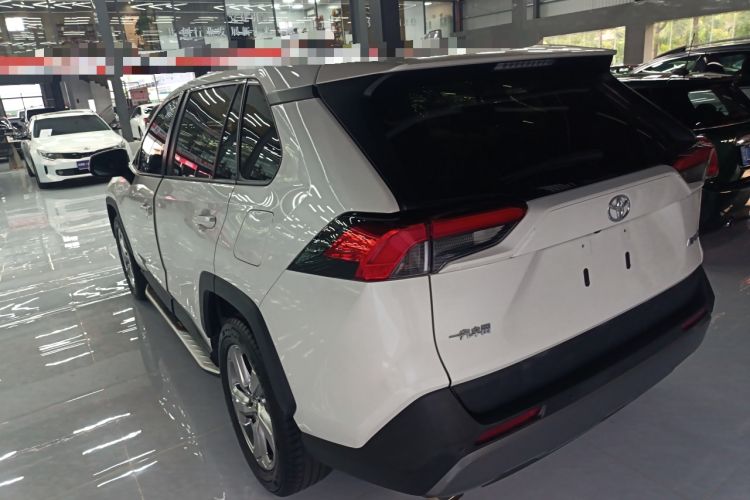 Used Toyota RAV4 2020 2.0L CVT Two-Wheel Drive Fashion Edition
