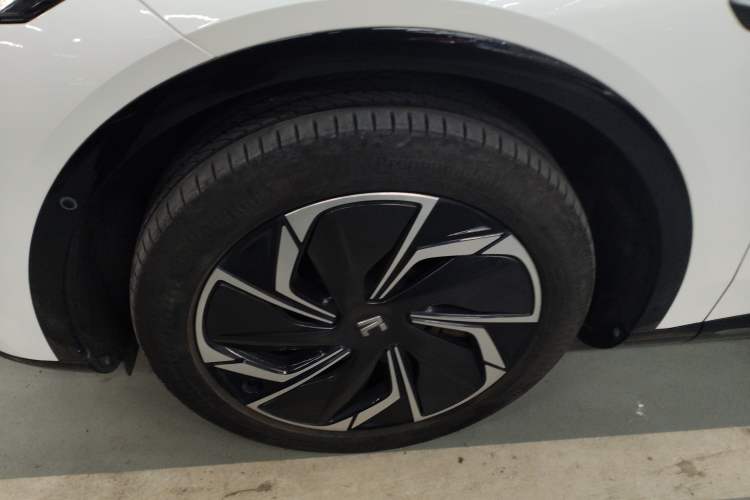 Used Rising R7 2022 High-Performance Advanced Edition