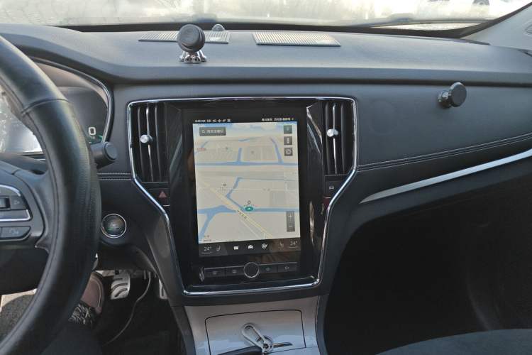 Used Roewe RX5 New Energy 2017 ERX5 EV400 Electric Internet Supreme Edition