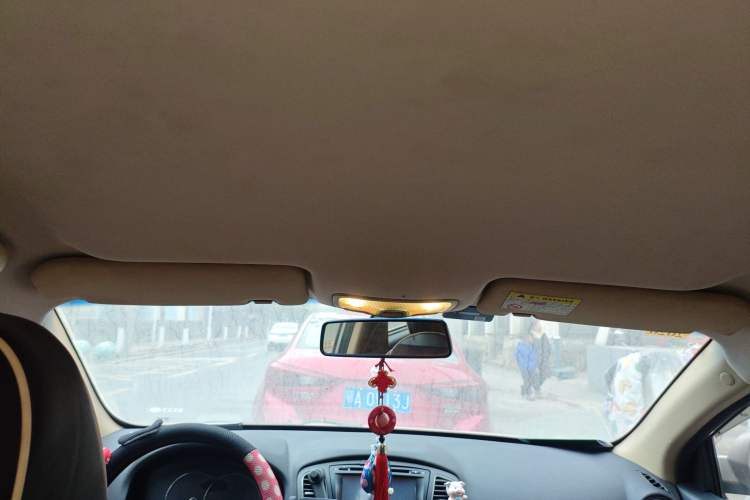 Used Roewe 350 2013 350S 1.5L Manual Xunchi Edition