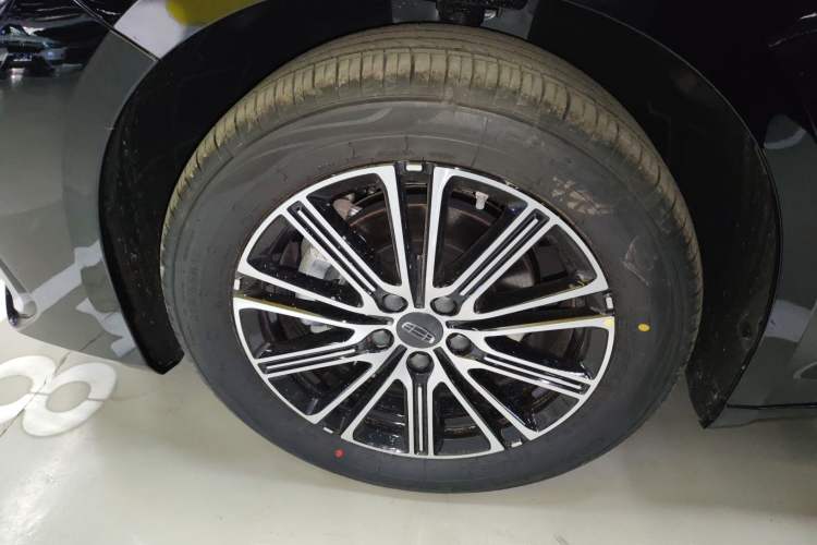 Used Geely Auto Preface 2026 Model Oriental Yao 1.5TD Fuyao Edition