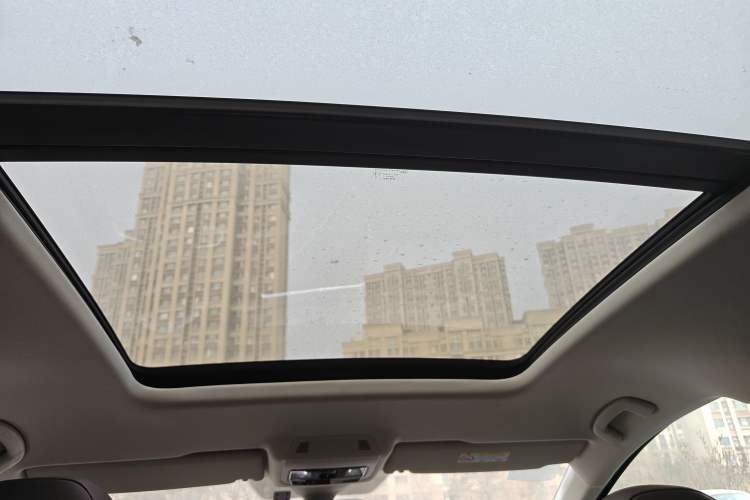 Used Volkswagen Viloran 2024 380TSI Premium Edition Headliner