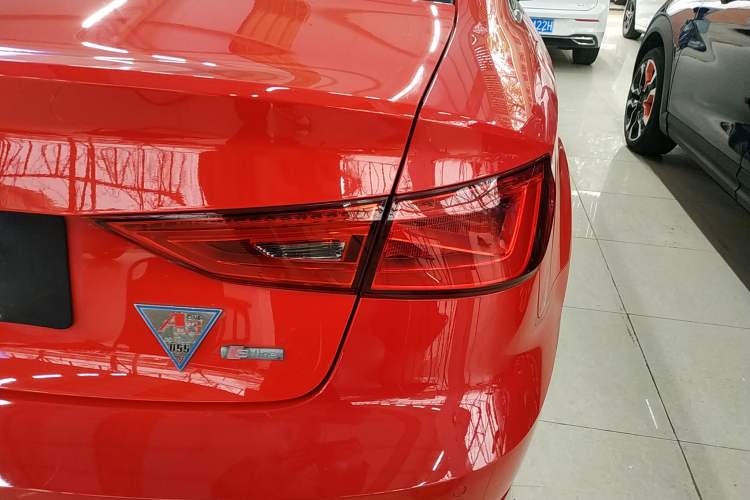 Used Audi A3 2015 Limousine 35 TFSI Millionth Anniversary Comfort Model