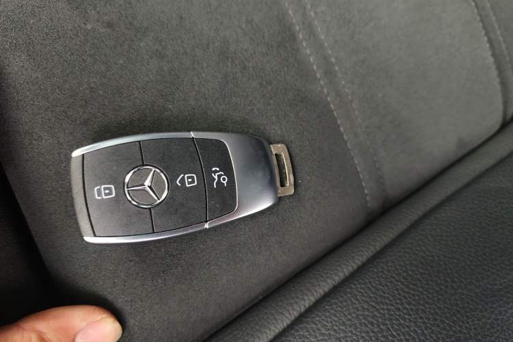 Used Mercedes-Benz C-Class 2023 C 260 Coupe Interior 1
