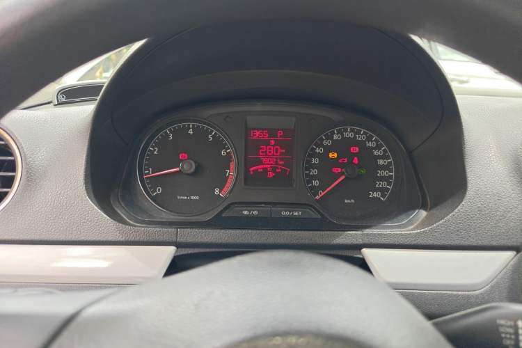 Used Volkswagen Jetta 2013 1.6L Automatic Comfort Model
