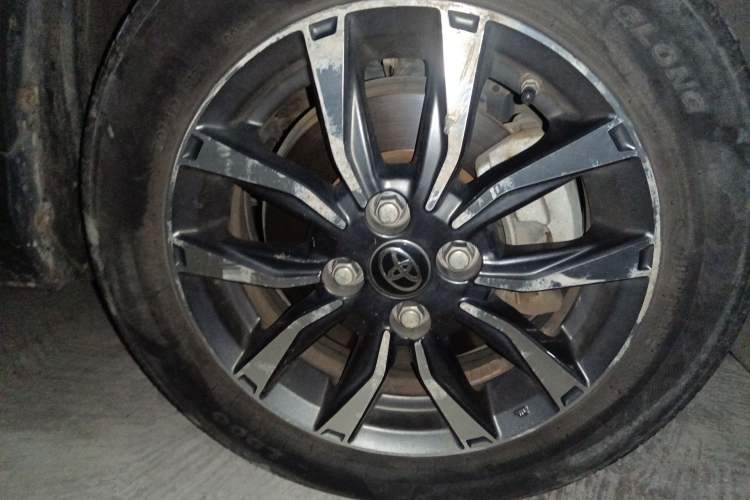 Used Toyota YARiS L Zhi Xuan 2021 X-Trail 1.5L CVT Luxury Edition Right Front Wheel Hub