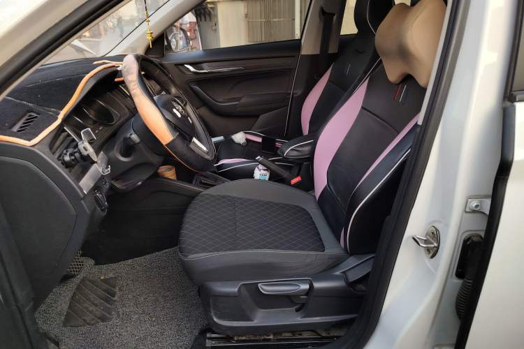 Used Skoda Kamiq 2018 1.5L Automatic Standard Edition China VI Left Front Seat