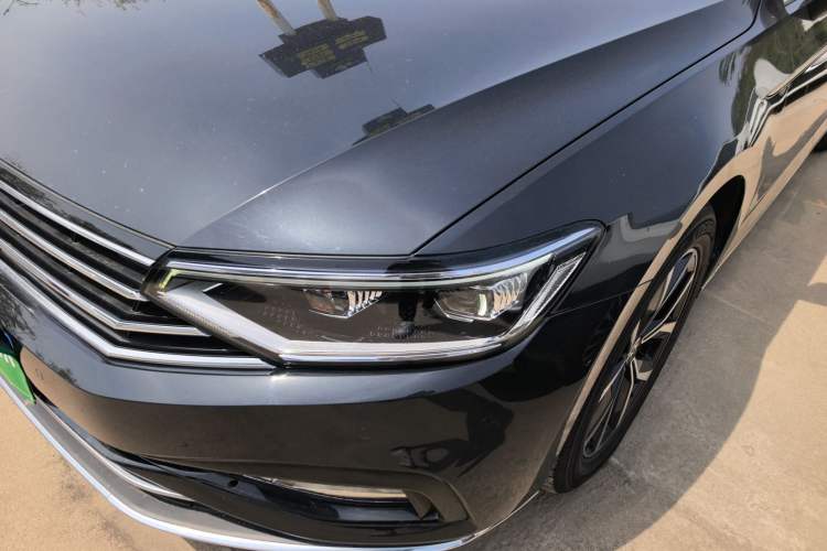 Used Volkswagen Magotan 2020 330TSI DSG Leading Model Left Front Headlight