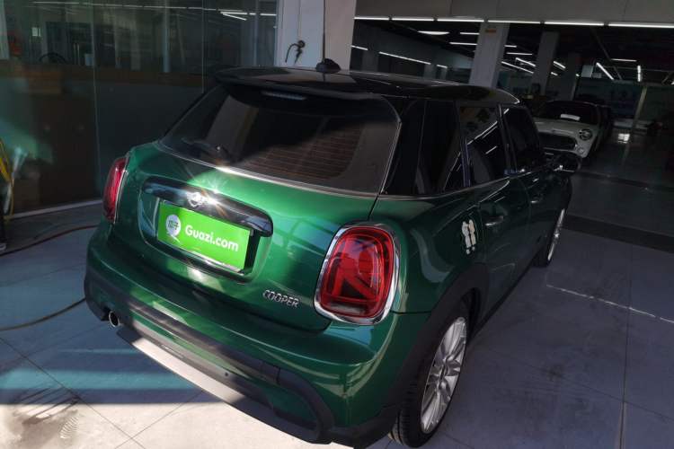 Used MINI MINI 2022 1.5T COOPER Classic Edition Five-Door Version