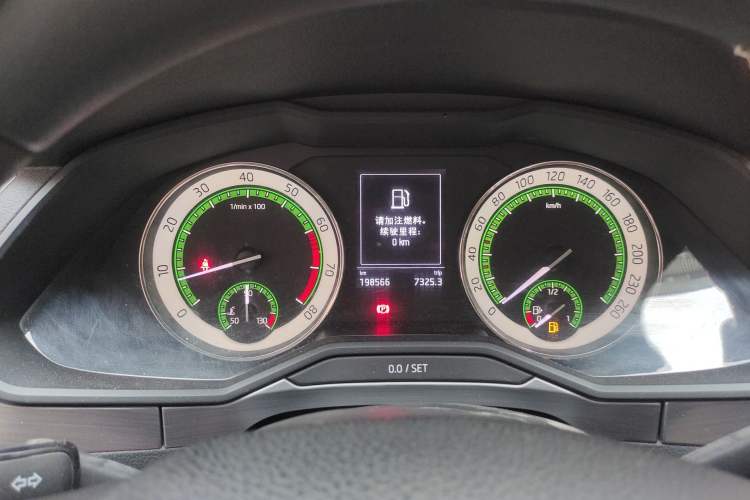 Used Skoda Superb 2018 TSI280 DSG Comfort Edition China V Standard Instrument Cluster