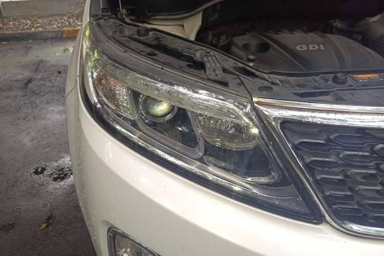 Used Kia Sorento 2013 2.4L 7-Seater Gasoline Luxury Version China IV Standard Right Front Headlight