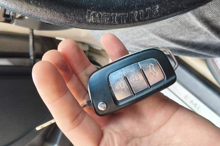 Used Geely Auto Classic Emgrand 2013 Hatchback 1.5L Manual Elite Model