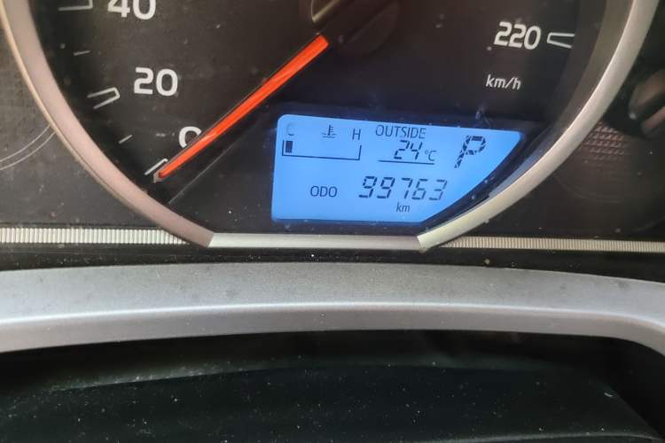 Used Toyota RAV4 2016 2.0L CVT Two-Wheel Drive Urban Edition China V Standard
