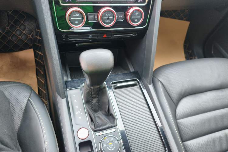 Used Volkswagen Teramont 2020 380TSI Four-Wheel Drive Luxury Version China VI Standard