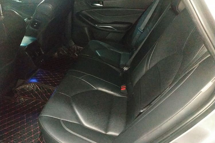 Used Toyota Avalon 2019 2.0L Luxury Edition China VI Standard
