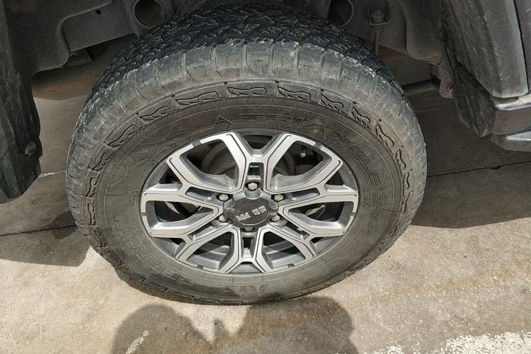 Used BAIC Off-Road BJ40 2023 2.0T Automatic Four-Wheel Drive Urban Hunter Edition Chivalrous Type Exterior 5