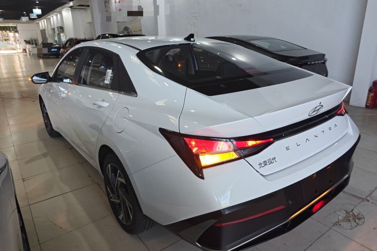 Used Hyundai Elantra 2023 1.5L CVT GLX Elite Edition
