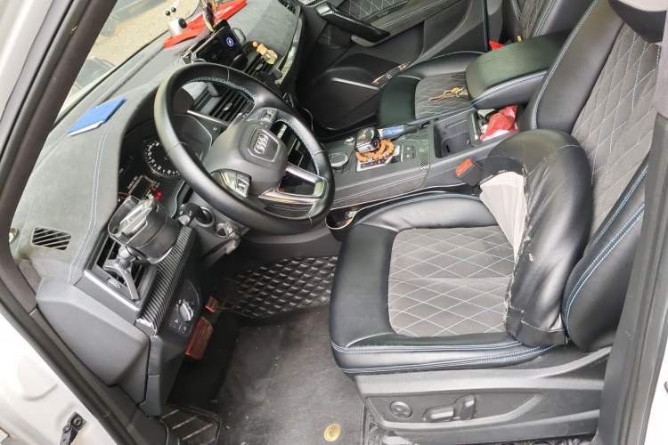 Used Audi Q5L 2020 40 TFSI Prestige Edition Left Front Seat