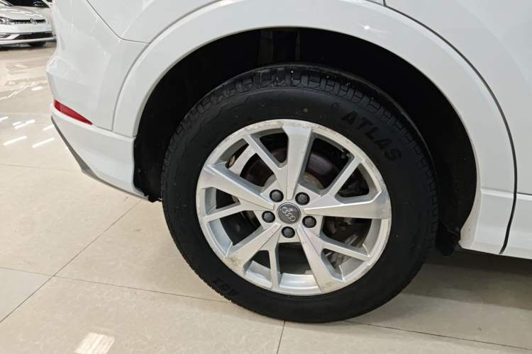 Used Audi Q3 2019 35 TFSI Advanced Dynamic Edition
