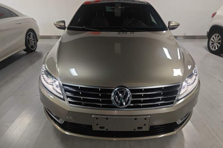 Used Volkswagen FAW-Volkswagen CC 2015 2.0 TSI Luxury Model
