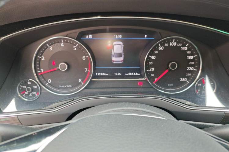 Used Volkswagen Phideon 2018 Revised Version 380TSI Two-Wheel Drive Business Edition
