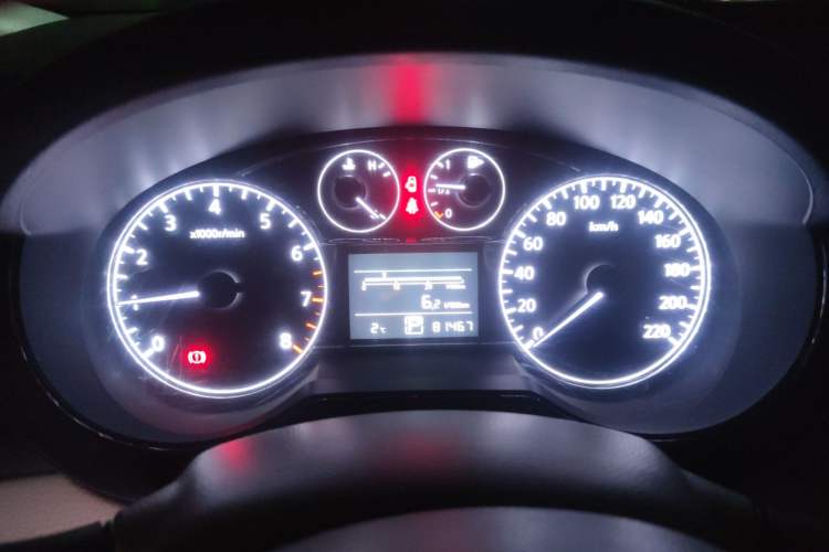 Used Nissan Tiida 2011 1.6L CVT Comfort Model Instrument Cluster