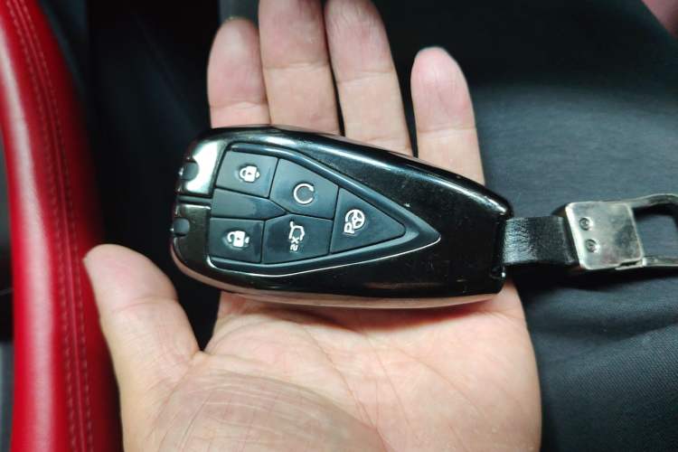 Used CHANGAN UNI-T 2020 1.5T Flagship Version
