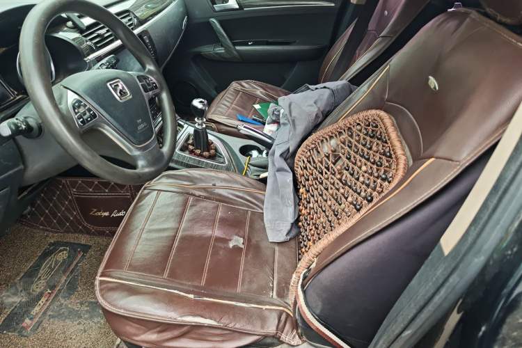 Used Zotye T600 2016 1.5T Manual Luxury Model Left Front Seat