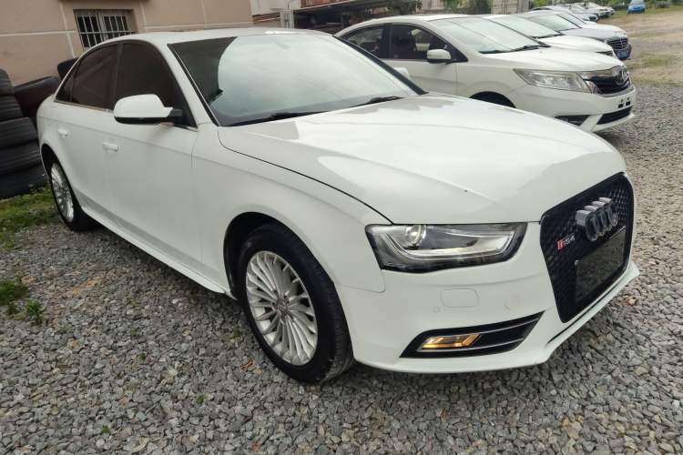 Used Audi A4L 2015 35 TFSI Automatic Standard Model Front Right 45 Deg