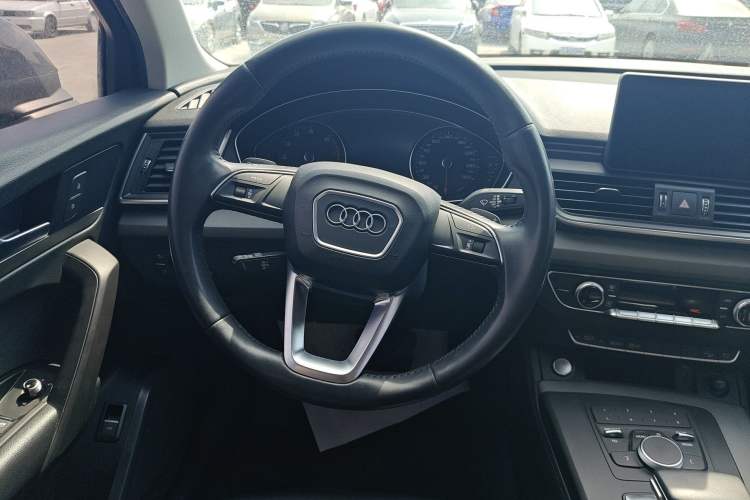 Used Audi Q5L 2018 40 TFSI Prestige Edition China V
