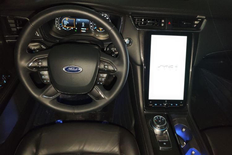 Used Ford Taurus 2019 EcoBoost 245 Premium Edition Center Console