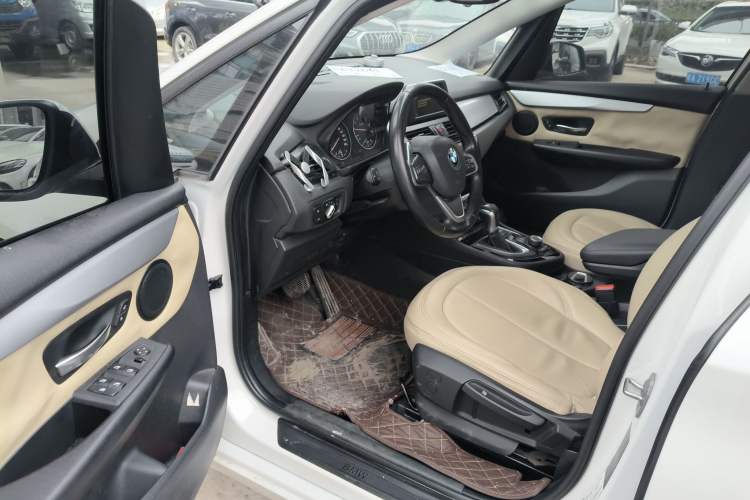 Used BMW 2 Series Active Tourer 2016 218i Fashion Model