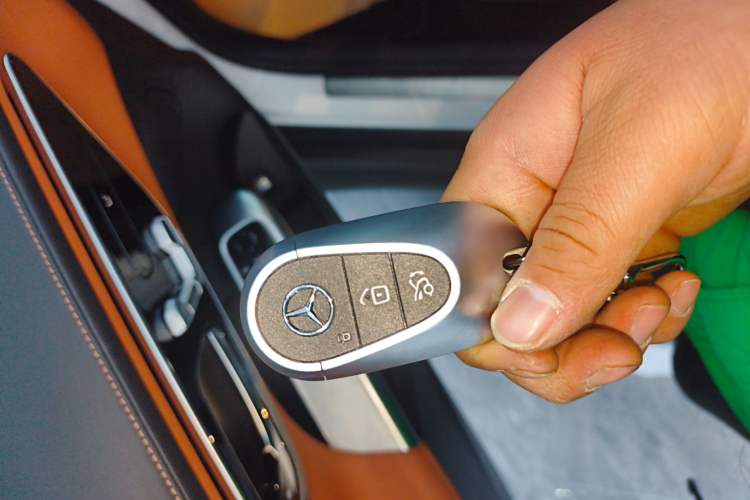 Used Mercedes-Benz GLC Coupe 2024 GLC 260 4MATIC Coupe SUV
