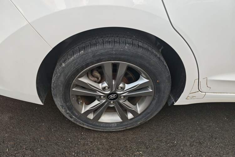 Used Hyundai Elantra (6th Generation / Lingdong) 2016 1.6L Manual ZhiXuan · Dynamic Model Right Rear Wheel Hub