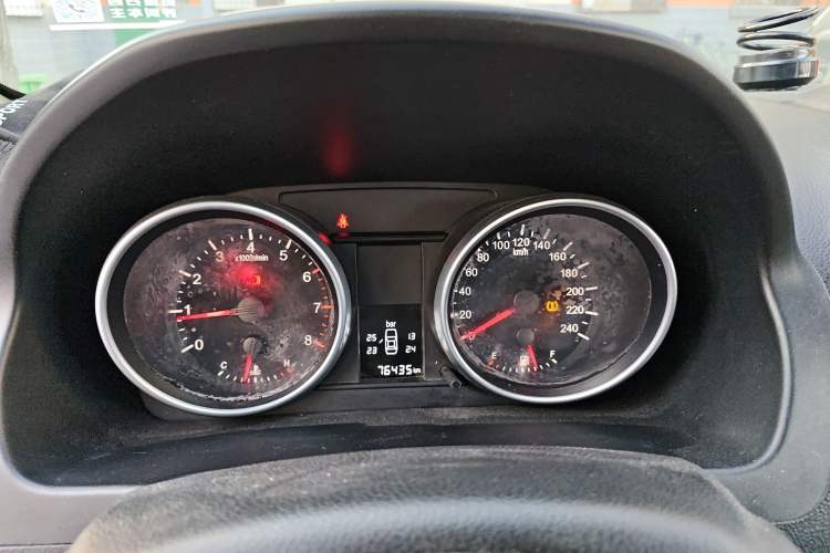 Used Haval H6 2011 2.0L Manual Two-Wheel-Drive Prestige Version