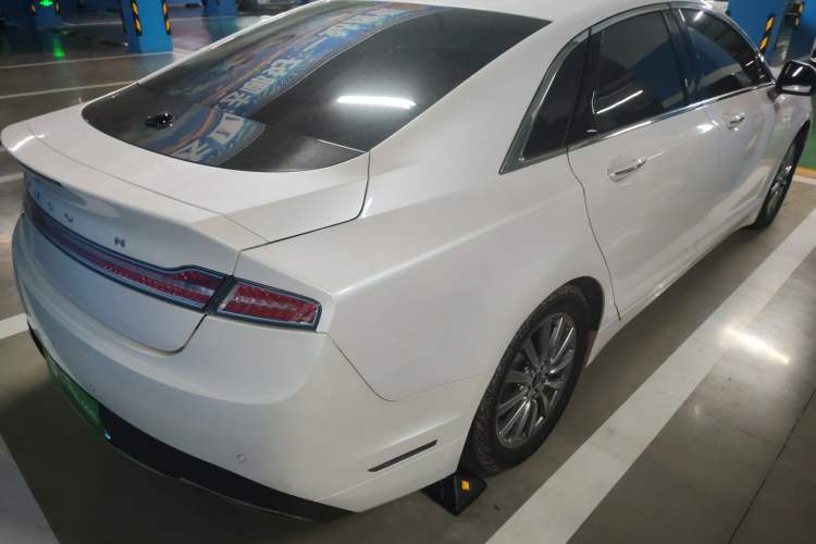 Used Lincoln MKZ 2018 2.0T Premium Edition
