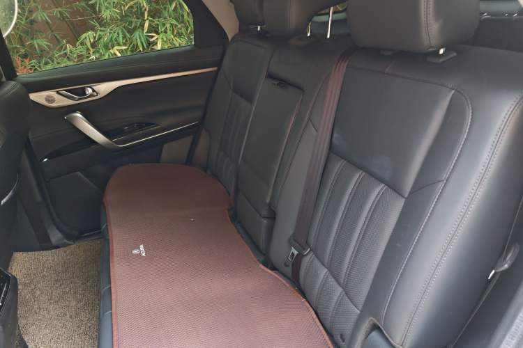 Used CHANGAN CS95 2019 2.0T Four-Wheel Drive Prestige Version