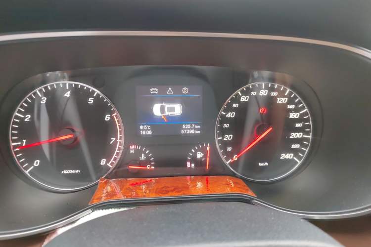 Used FAW Senya R9 2018 1.2T Manual Prestige Smart Enjoyment Model
