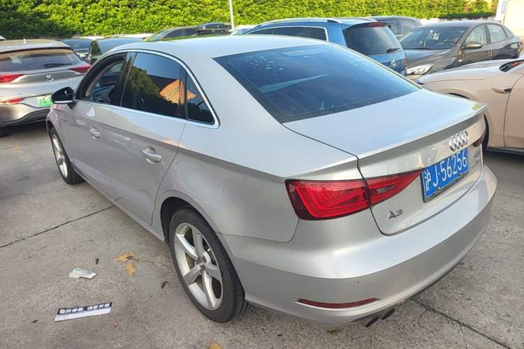 Used Audi A3 2014 Limousine 35 TFSI Automatic Comfort Model
