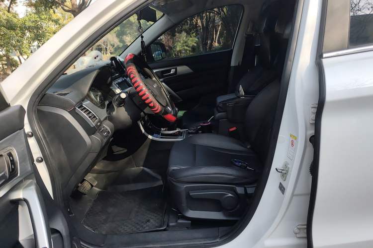 Used Haval H2 2017 Red-Label 1.5T Automatic Two-Wheel Drive Luxury Model