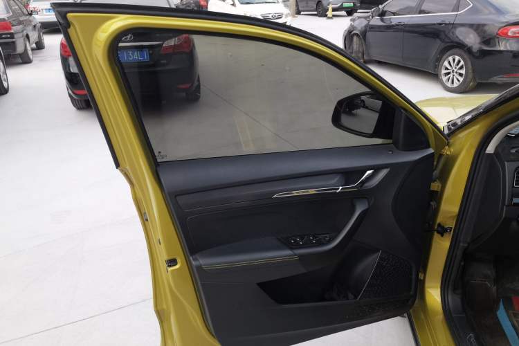 Used Skoda Kamiq 2022 GT 1.5L Automatic Deluxe Edition
