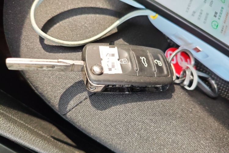 Used Volkswagen Jetta 2017 1.5L Automatic Fashion Model Vehicle Key