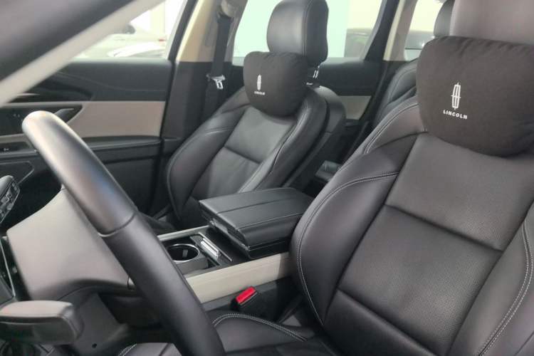 Used Lincoln Nautilus 2023 2.0T All-Wheel-Drive Luxury Edition
