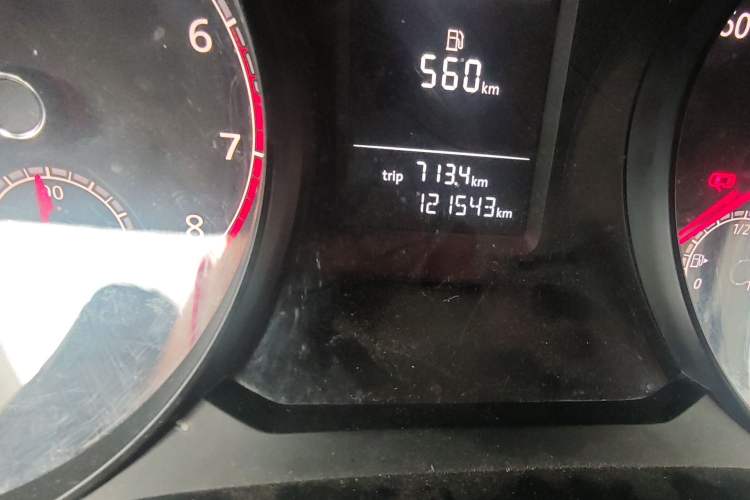 Used Volkswagen Passat 2017 330TSI DSG Luxury Edition Odometer Close Up