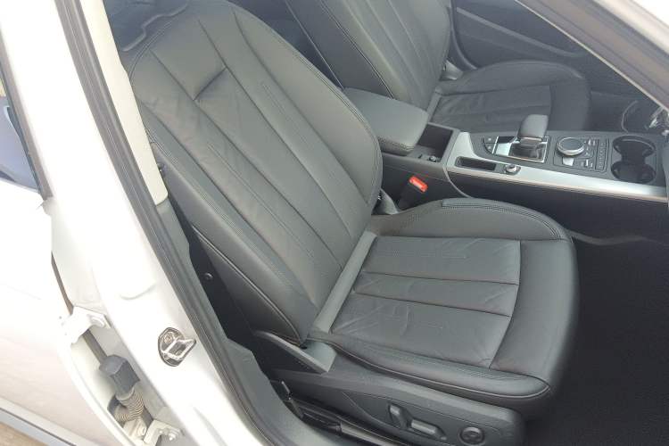 Used Audi A4 2019 45 TFSI allroad quattro Fashion Edition
