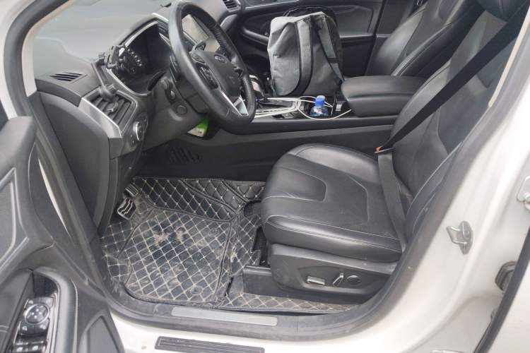 Used Ford Edge 2016 EcoBoost 245 Four-Wheel Drive Titanium 7-Seater
