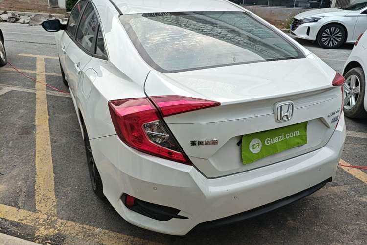 Used Honda Civic 2019 220TURBO CVT Dynamic Edition China VI Rear Left 45 Deg