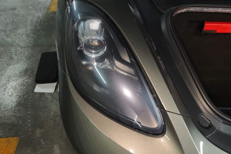 Used Porsche 718  Right Front Headlight